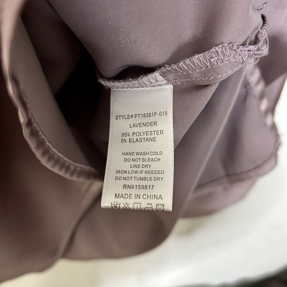Arula Shirt Size B (2X / 18-20) in Lavender Polyester Satin, Oversized, Elegant - Picture 4 of 4